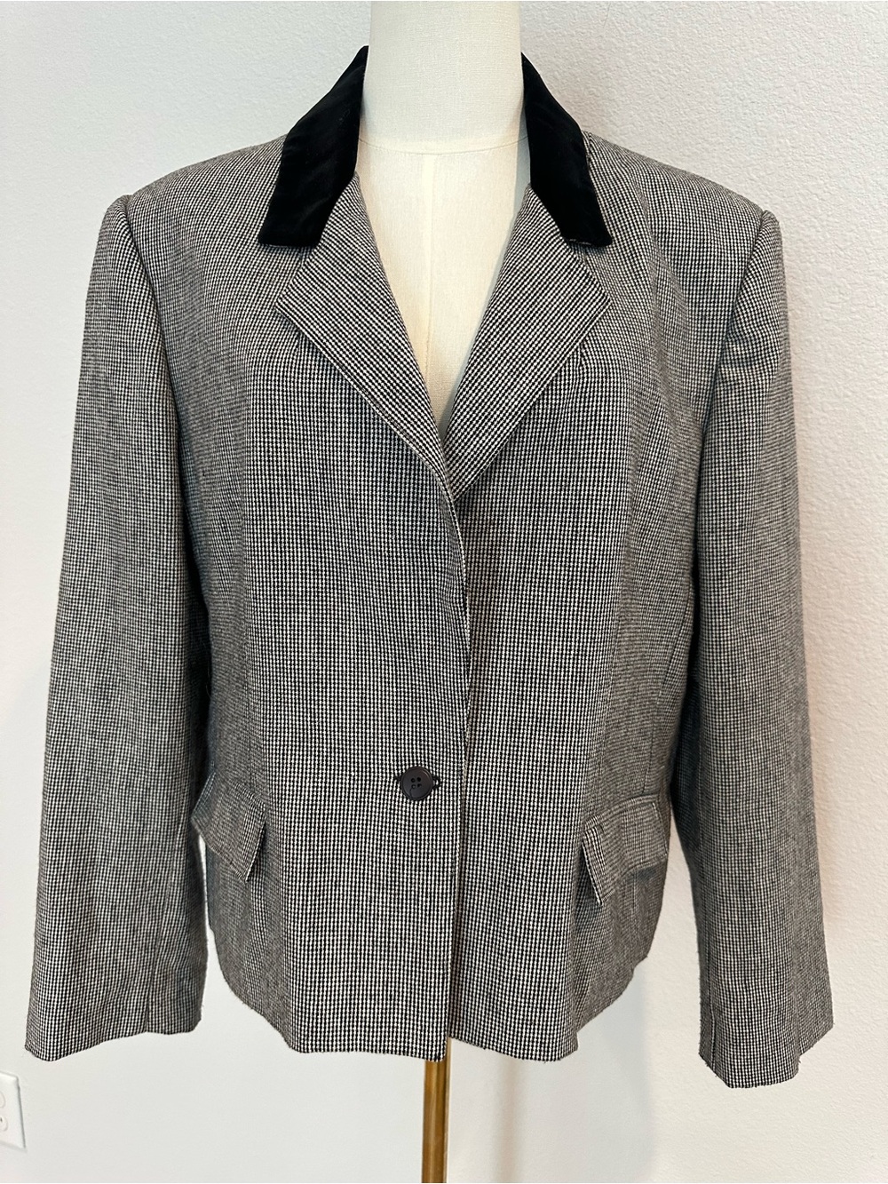 Vintage RRRRuss Blazer Union Made USA Houndstooth Velvet Collar Jacket